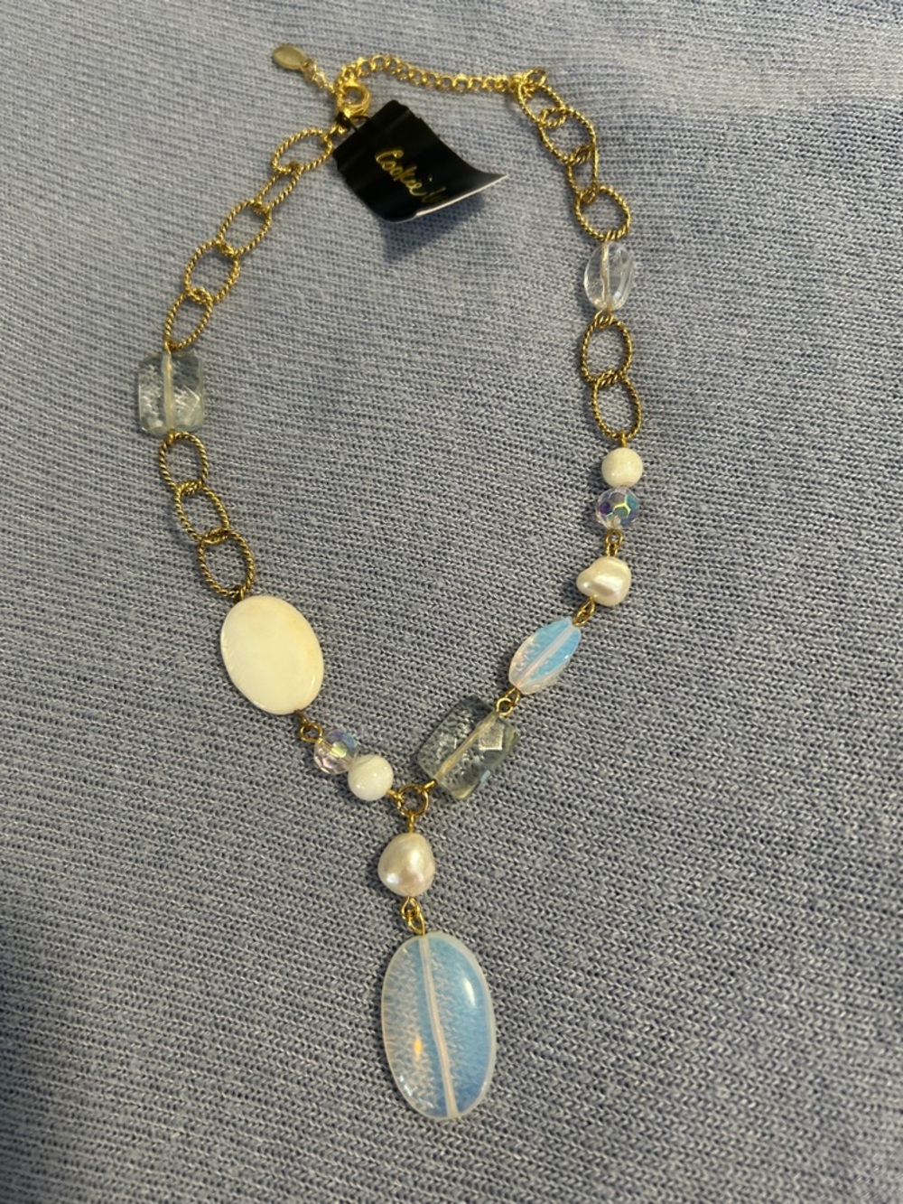 Beautiful NWT Cookie Lee Coastal Blues & Whites Pendant Necklace - Gold-Tone